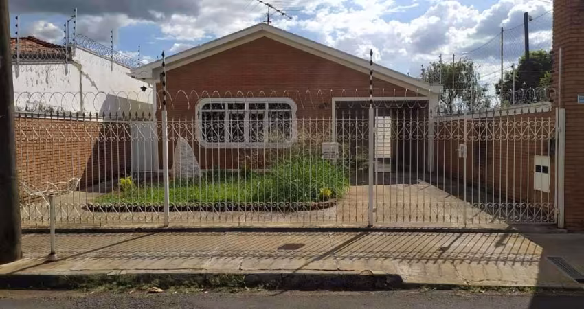 Casa com 3 quartos à venda na Vila Cidade Industrial (Vila Xavier), Araraquara 