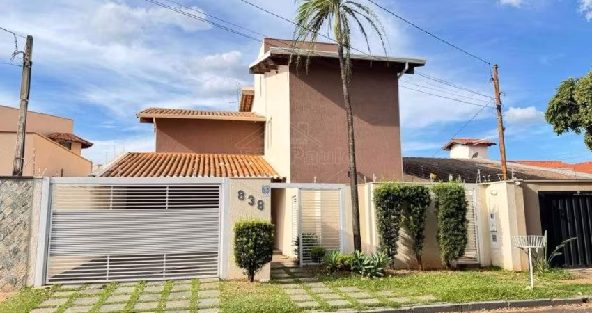 Casa com 4 quartos à venda no Jardim das Roseiras, Araraquara 