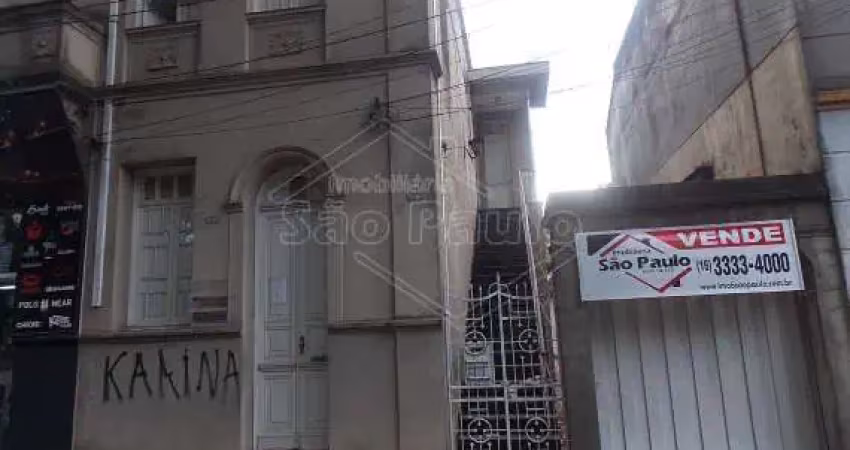 Casa com 2 quartos à venda na Rua Padre Duarte, 1096, Centro, Araraquara
