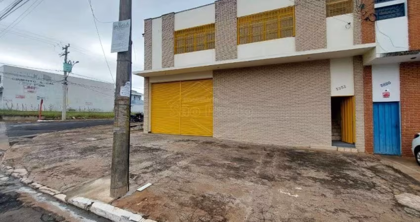 Prédio com 1 sala para alugar no Jardim Pinheiros (Vila Xavier), Araraquara 