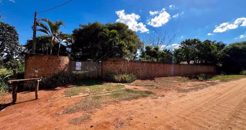 Chácara / sítio com 1 quarto à venda na Chácara Flora Araraquara, Araraquara 