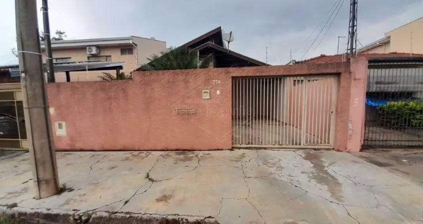 Casa com 3 quartos para alugar na Avenida Manoel Marques de Jesus, 776, Jardim das Estações (Vila Xavier), Araraquara