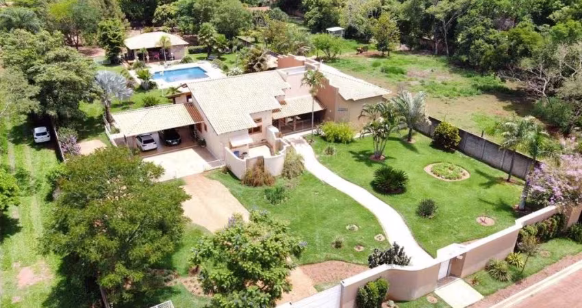 Casa com 4 quartos à venda no Parque Planalto, Araraquara 