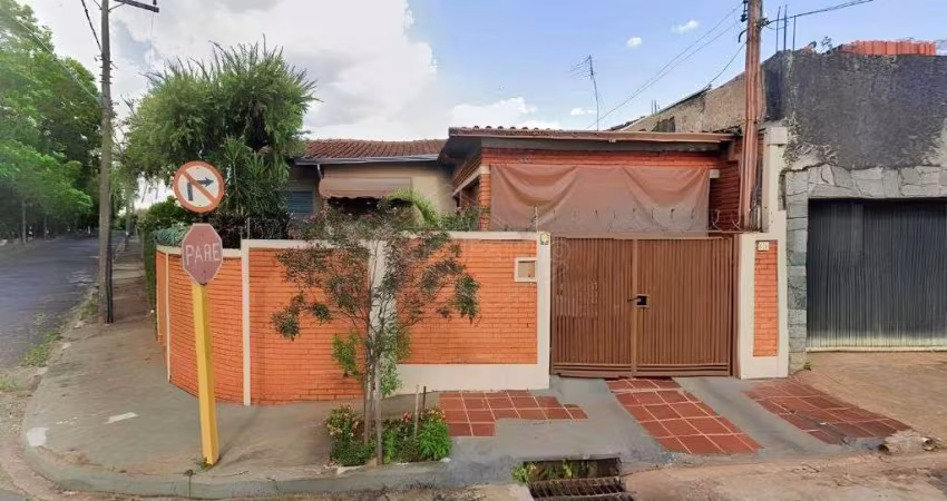 Casa com 3 quartos à venda no Jardim Dom Pedro I, Araraquara 
