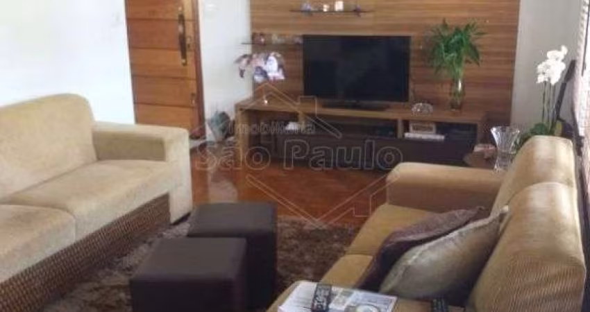 Casa com 3 quartos à venda na Vila Furlan, Araraquara 