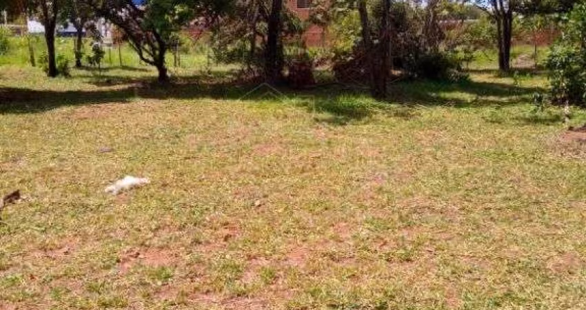 Terreno à venda no Jardim Zavanella, Araraquara 