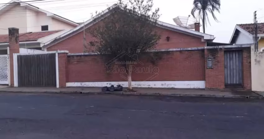 Casa com 3 quartos à venda no Jardim Primavera, Araraquara 