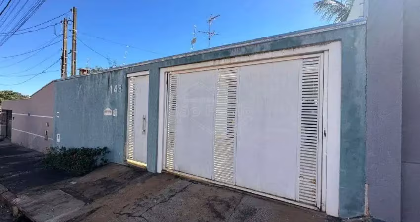 Casa com 3 quartos para alugar na Avenida Valentim Françoso, 148, Residencial Cambuy, Araraquara