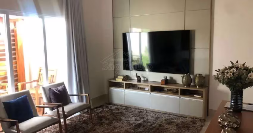 Casa com 3 quartos (1 suite), planejados, area gourmet e piscina – condominio quinta do salto, araraquara/sp