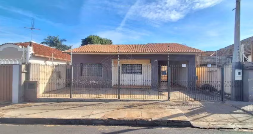 Casa com 3 quartos para alugar no Centro, Araraquara 