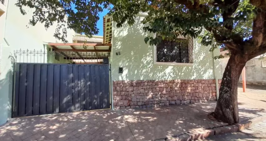 Casa com 3 quartos à venda na Rua Luiz Fagundes Varela, 62, Centro, Araraquara