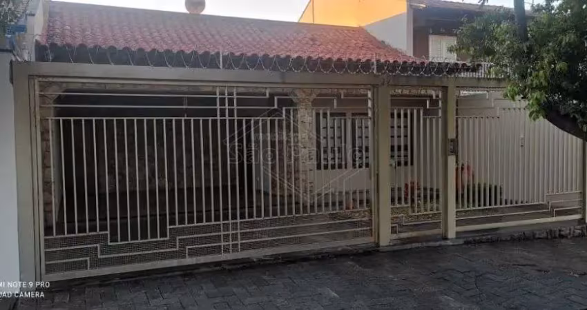Casa com 3 quartos, suite, escritorio e area gourmet – jardim eliana, araraquara/sp