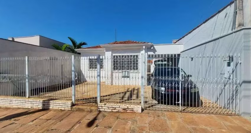 Casa comercial com 1 sala para alugar na Avenida Bandeirantes, 167, Centro, Araraquara