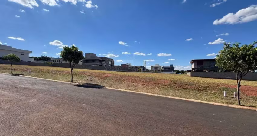 Terreno em condomínio fechado à venda na Rua 3, Quinta Das Laranjeiras, Araraquara