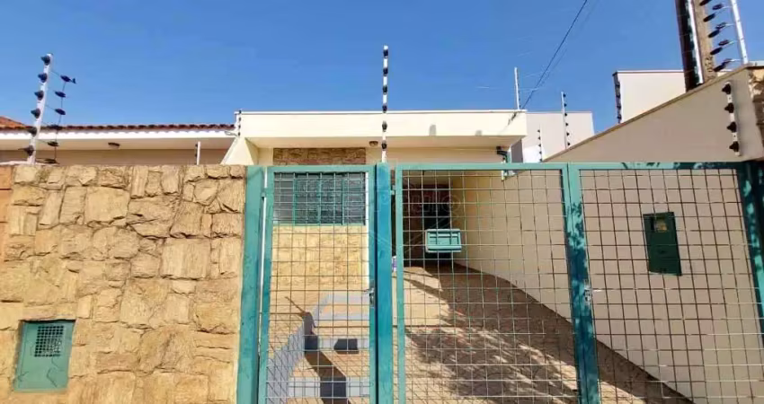 Casa com 3 quartos para alugar na Rua Padre Duarte, 319, Centro, Araraquara