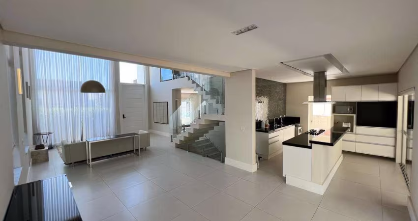 SOBRADO COM 4 SUÍTES NO RESIDENCIAL JAGUARY