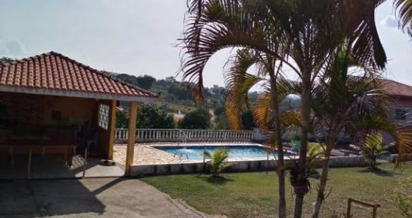 CHÁCARA DE 3.000M² NA FAZENDA BOM RETIRO