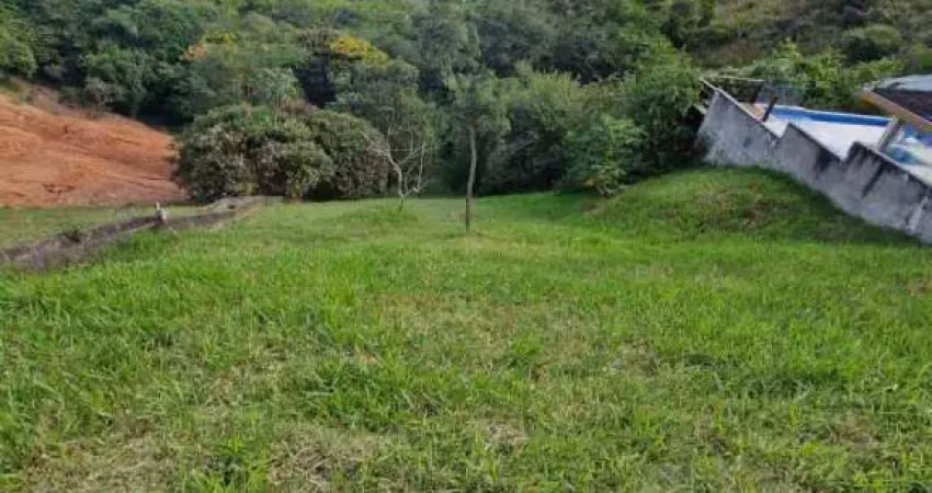 Um belo terreno no condomínio fechado mirante do vale