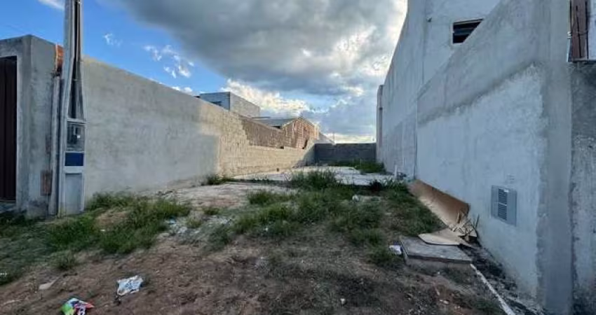 TERRENO PLANO DE 175M² NO SETVILLE