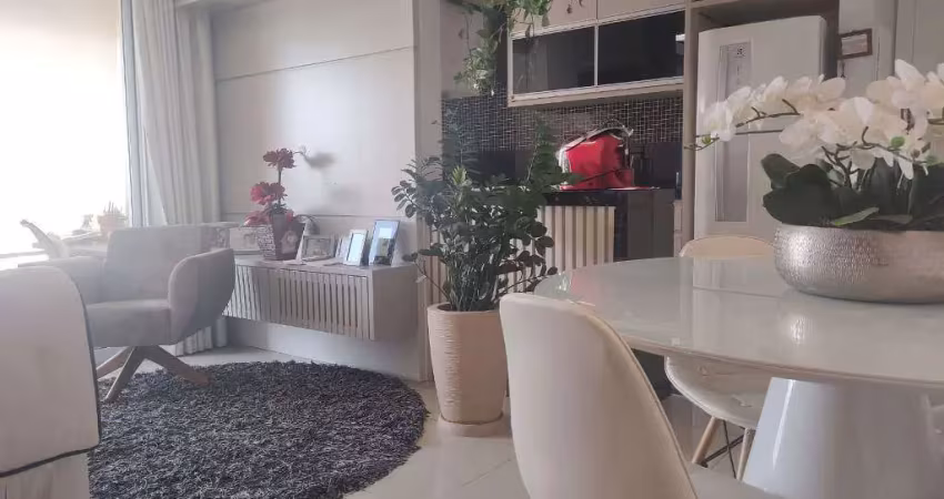 APARTAMENTO DE 2 DORMITÓRIOS ANDAR ALTO NO ROSSI MONTES