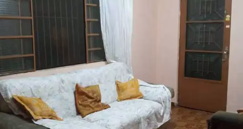 CASA TÉRREA COM 2 DORMITÓRIOS NO BANDEIRA BRANCA
