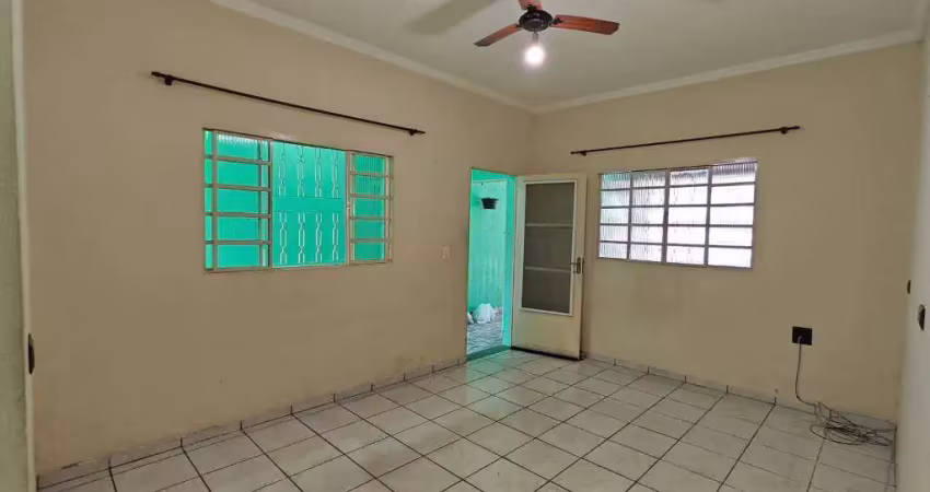 Casa térrea de 2 dormitórios para alugar no flamboyant