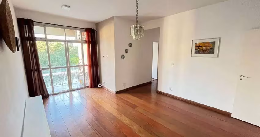 Apartamento de 98m² com 3 dormitórios 3º andar com elevador