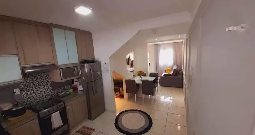 Casa em condomínio fechado com 2 quartos para alugar na Rua Carlos Marcondes, Jardim Limoeiro, São José dos Campos