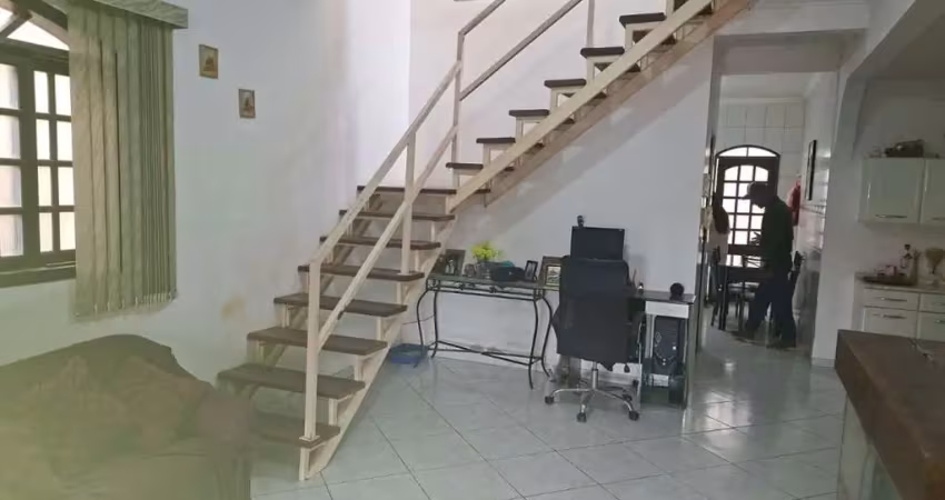 Sobrado espaçoso no  são judas tadeu: conforto e conveniência para sua família!
