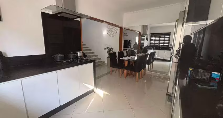 Casa com 5 quartos para alugar na Rua de Jorge de Lima, Loteamento Villa Branca, Jacareí