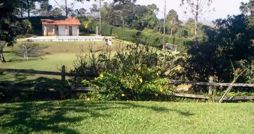 ÓTIMA CHÁCARA COM 5.000M² NA ÁGUA SOCA
