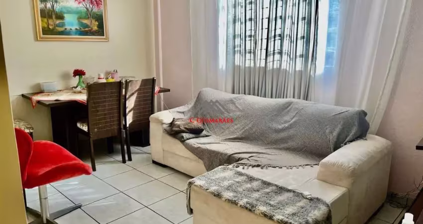 Apartamento térreo à venda no condomínio minas gerais na vila união em campinas-sp: oportunidade imperdível!