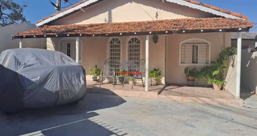 Casa à venda na vila perseu leite de barros em campinas-sp: 3 quartos, sala, banheiro e 3 vagas de garagem!