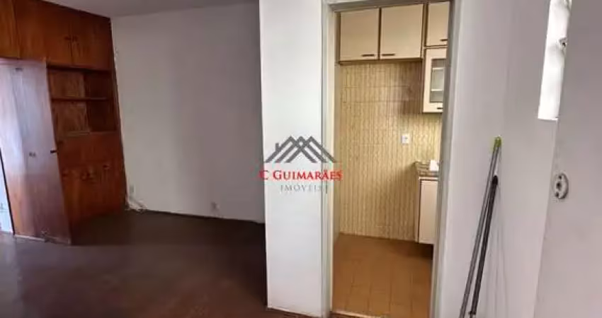 Apartamento de 1 quarto à venda no centro de campinas-sp! imóvel com 49m², suíte, sala, banheiro, e vaga de garagem.