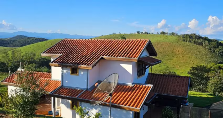 Chácara com 02 dormitórios à venda, 5.000 m² por R$850.000 - Zona Norte, São José dos Campos - SP.