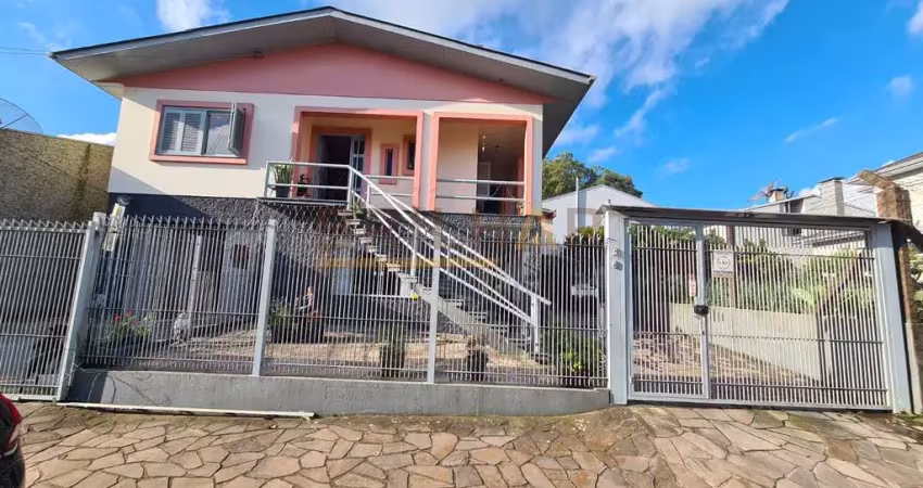 Casa com 6 quartos à venda na Rua Giacomina Savariz, São Ciro, Caxias do Sul
