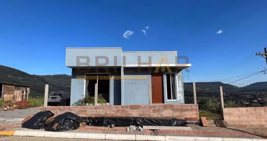 Casa com 1 quarto à venda na Rua Arno Muller, 22, Vila Nova, Vale Real