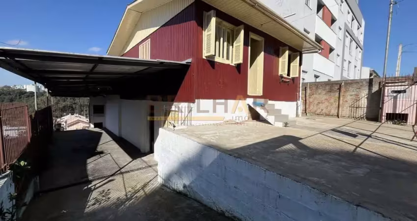 Casa com 3 quartos à venda na Santa Catarina, 144, Santa Catarina, Caxias do Sul