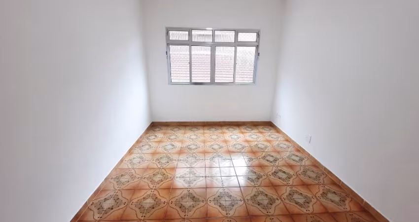 Apartamento de 02 quartos no Boqueirão