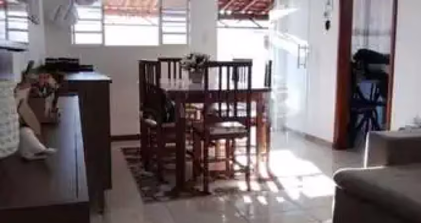 Casa à venda no bairro jardim campos elísios - poços de caldas/mg
