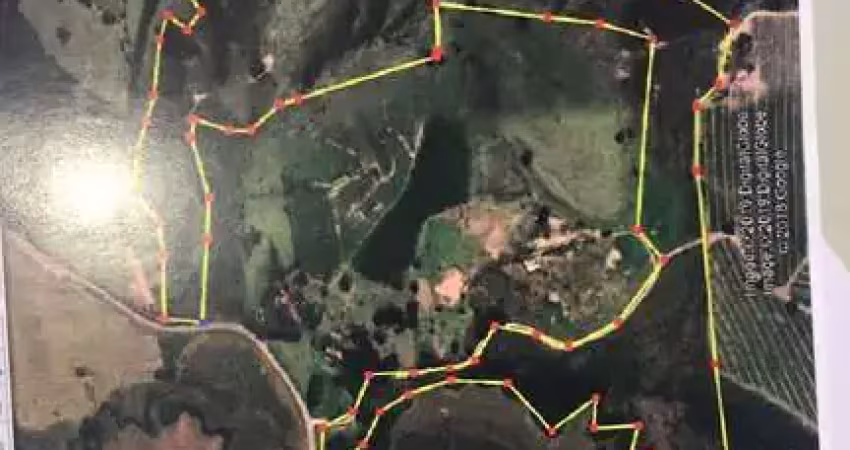 Fazenda à venda no Centro, Cruzília 
