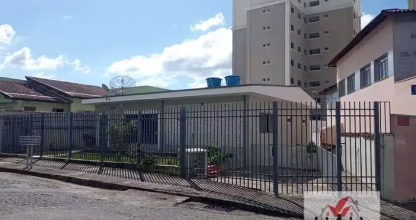Casa à venda no bairro são geraldo - poços de caldas/mg