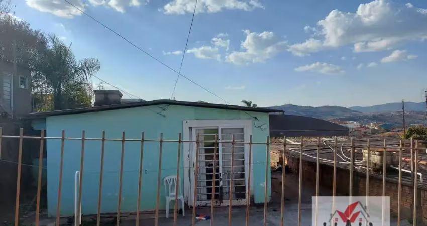 Casa à venda no bairro conjunto habitacional pedro afonso junqueira - poços de caldas/mg