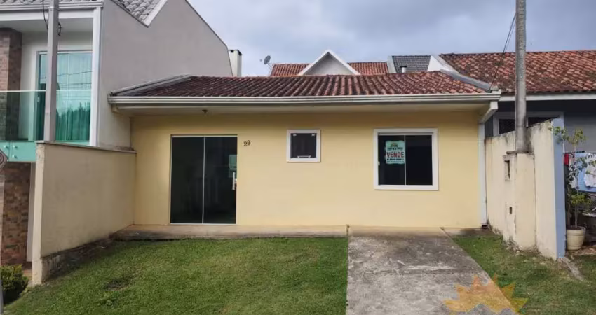 Vendo casa em condominio fechado  no bairro cachoeira