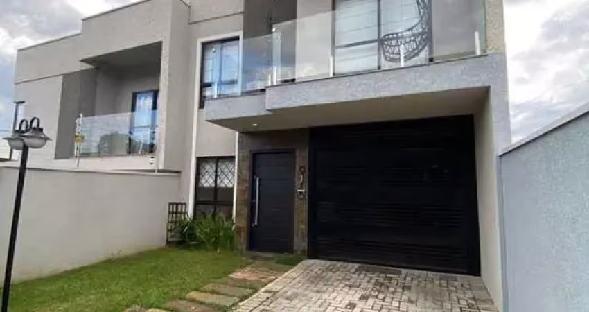 Sobrado com 3 quartos para vender, 140.00 m2 por R$ 780000.00 - Costeira - Araucaria