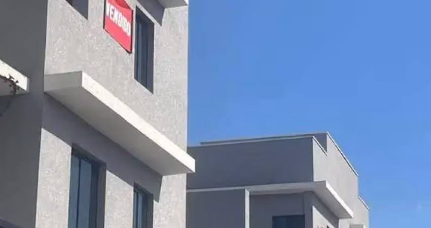 Sobrado com 3 quartos para vender, 113.00 m2 por r$ 635000.00 - guabirotuba - curitiba