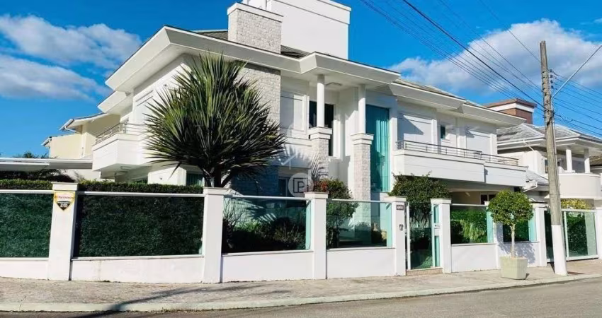 Casa com Piscina e 4 Quartos e Suítes na Pedra Branca