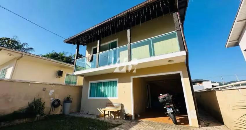Casa 4 Quartos com 1 Suíte e 148m² - São Sebastião