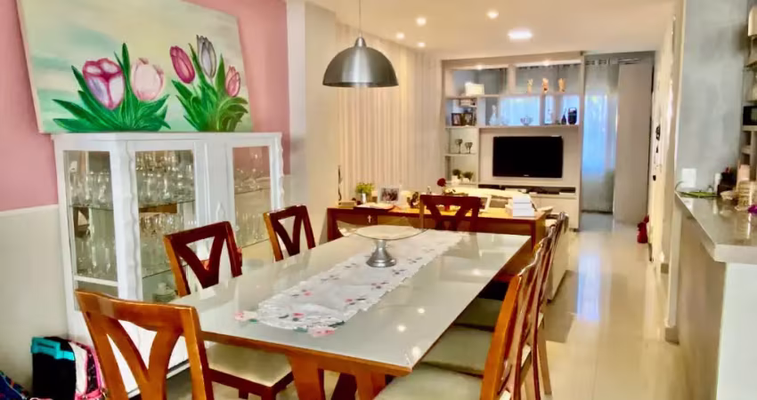 Charmosa, prática e com home office: a casa perfeita no jockey club!