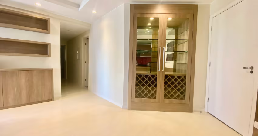 Apartamento no brisas do lago com 3 dormitórios, sendo 1 escritório planejado para locação